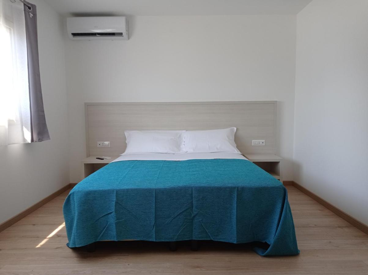 Tropical Aparthotel